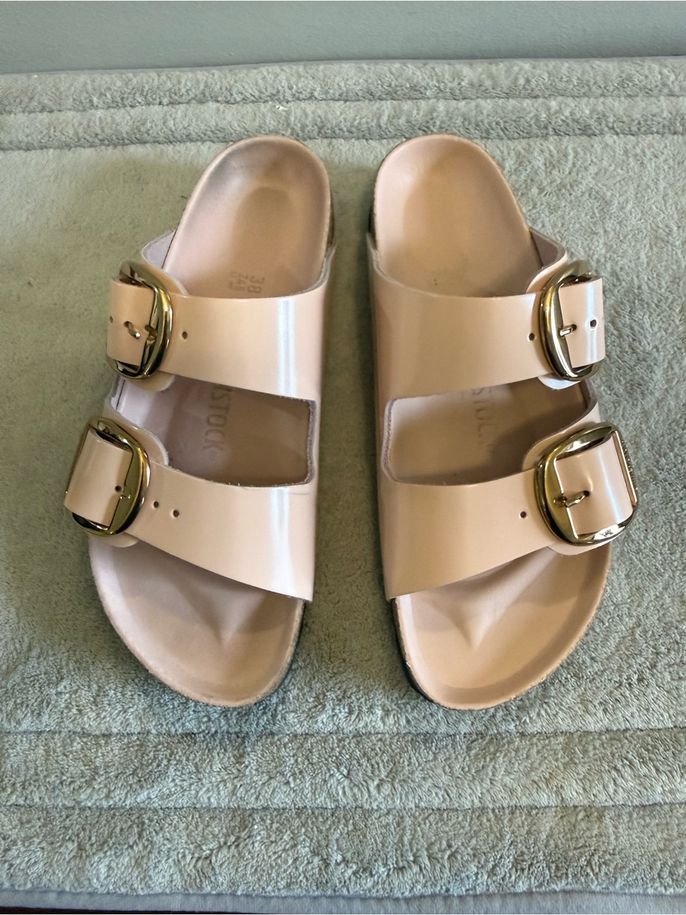 Birkenstock Big Buckle Slide Sandals pink with Gold Hardware - Picture 3 of 9